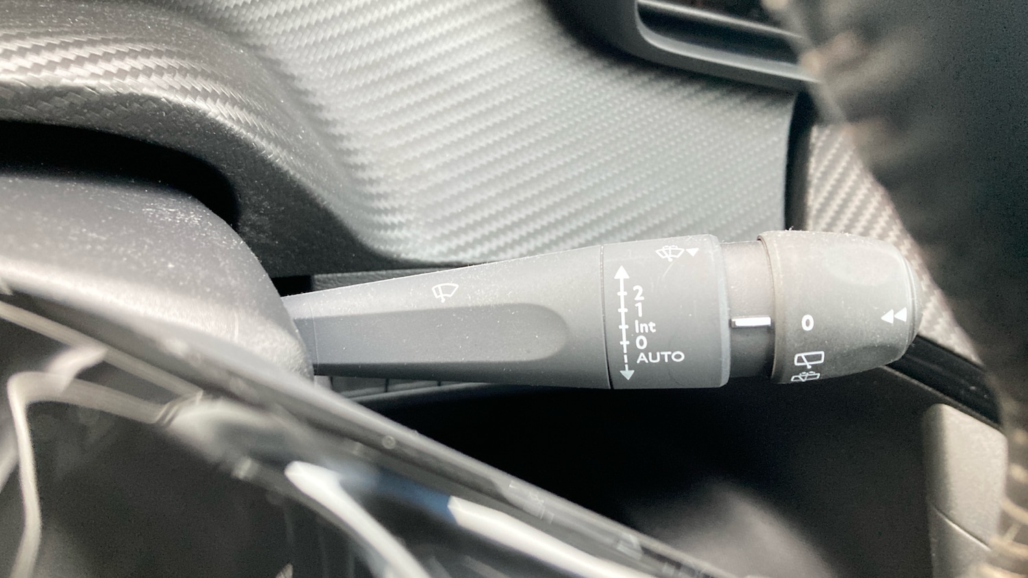 Used Peugeot 2008 2022 for sale - 76461205: Photo 25