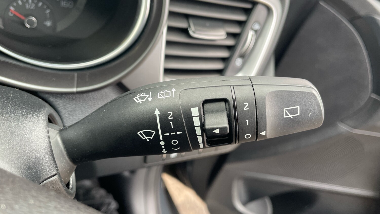 Used Kia XCeed 2020 for sale - 77616588: Photo 27