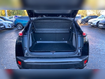 Used Peugeot 2008 2023 for sale - 76384238: Photo