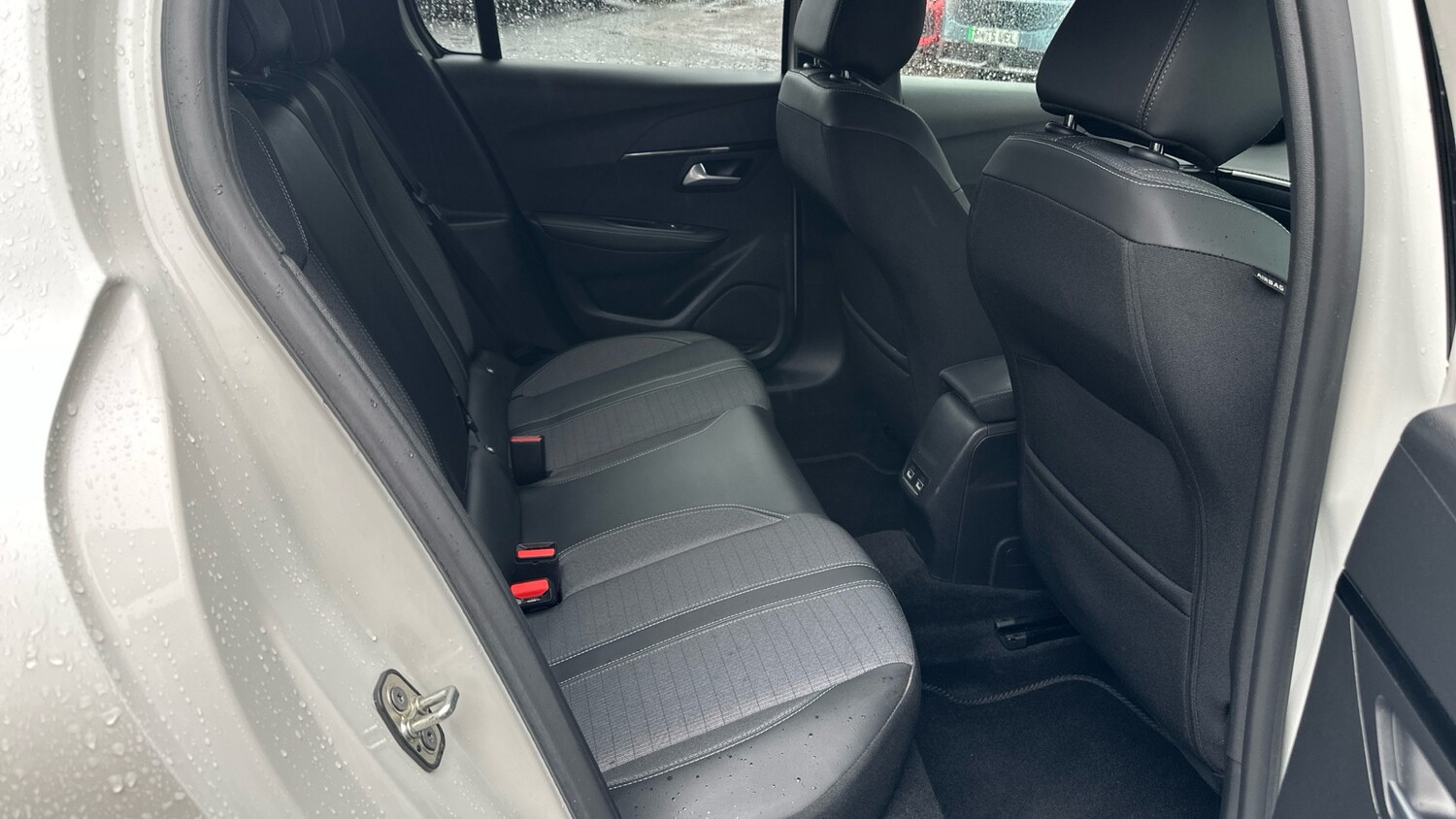 Used Peugeot 208 2022 for sale - 78106142: Photo 16