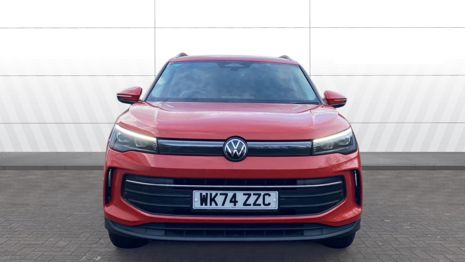 Used Volkswagen Tiguan 2024 for sale - 77742504: Photo 3