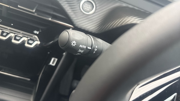 Used Peugeot 2008 2025 for sale - 76222100: Photo 24