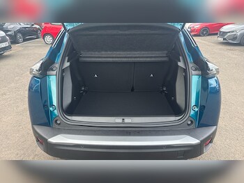 Used Peugeot 2008 2025 for sale - 76222100: Photo 4