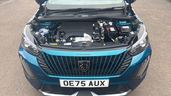 Used Peugeot 2008 2025 for sale - 76222100: Photo 8