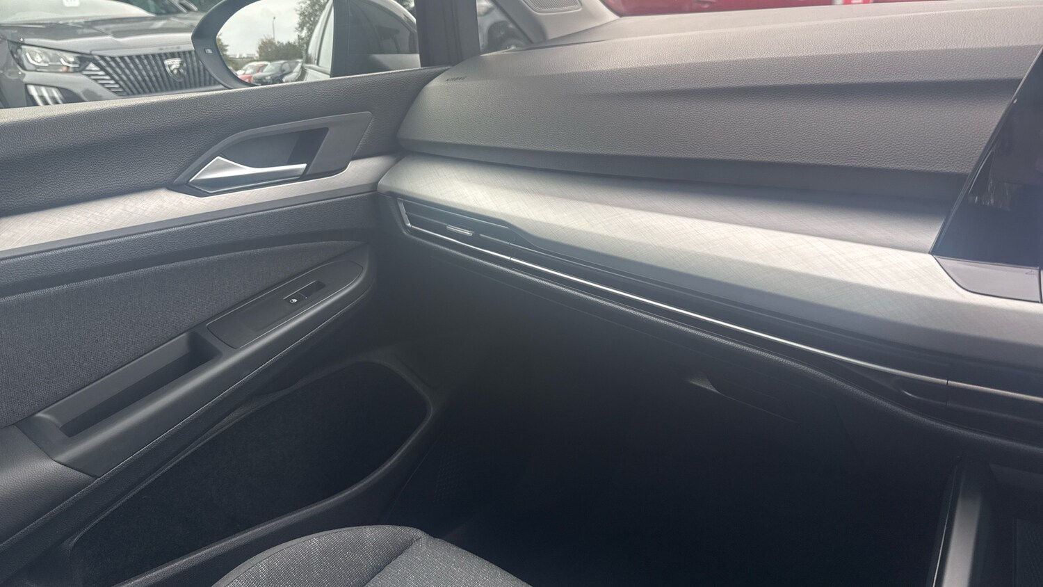 Used Volkswagen Golf 2022 for sale - 76161822: Photo 39