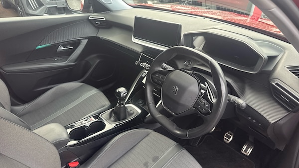 Used Peugeot 2008 2022 for sale - 76196364: Photo 11