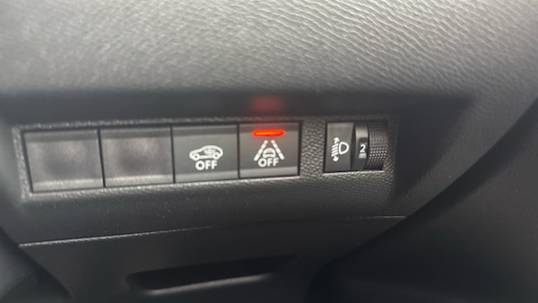 Used Peugeot 2008 2022 for sale - 76196364: Photo 22