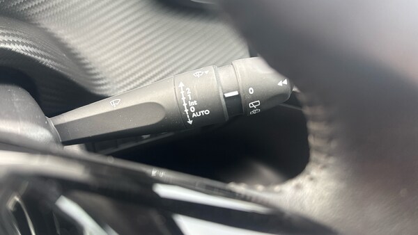 Used Peugeot 2008 2022 for sale - 76196364: Photo 23