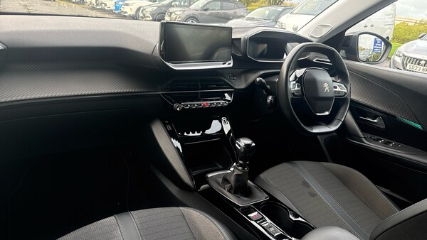 Used Peugeot 2008 2022 for sale - 76196364: Photo 9