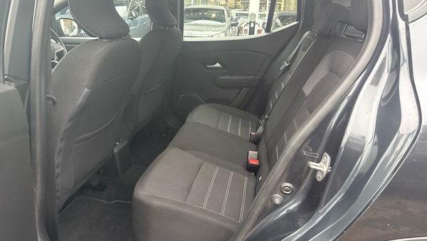 Used Dacia Sandero Stepway 2021 for sale - 76290449: Photo 16