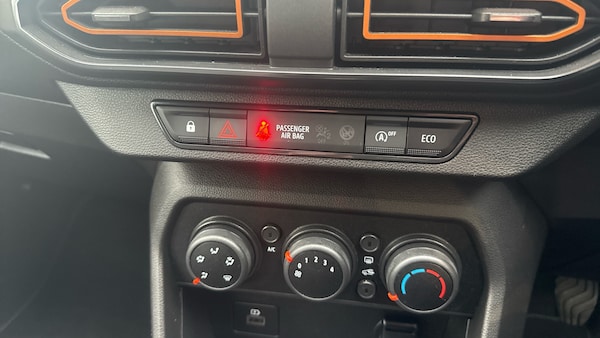 Used Dacia Sandero Stepway 2021 for sale - 76290449: Photo 36