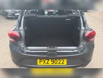 Used Dacia Sandero Stepway 2021 for sale - 76290449: Photo 4