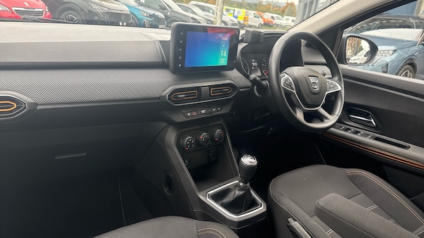 Used Dacia Sandero Stepway 2021 for sale - 76290449: Photo 9