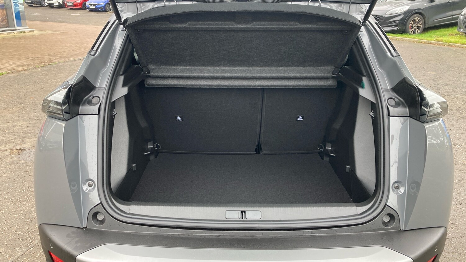 Used Peugeot 2008 2025 for sale - 76222110: Photo 4