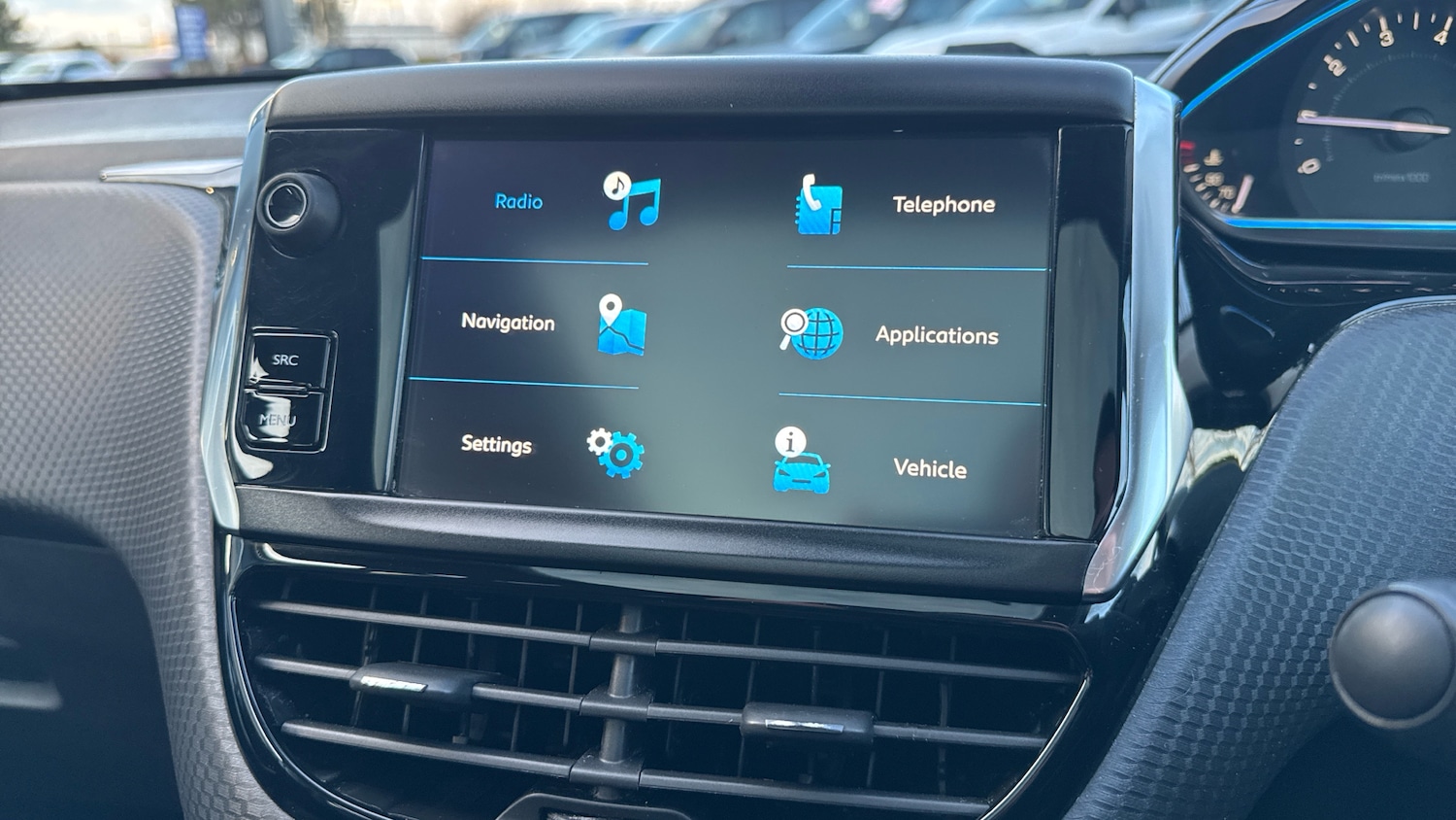 Used Peugeot 2008 2018 for sale - 77172909: Photo 30