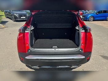 Used Peugeot 2008 2023 for sale - 79296369: Photo