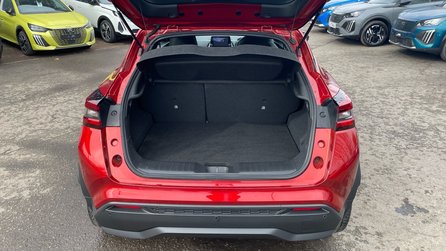 Used Nissan Juke 2023 for sale - 77997427: Photo 4