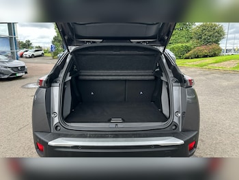 Used Peugeot 2008 2023 for sale - 79070665: Photo