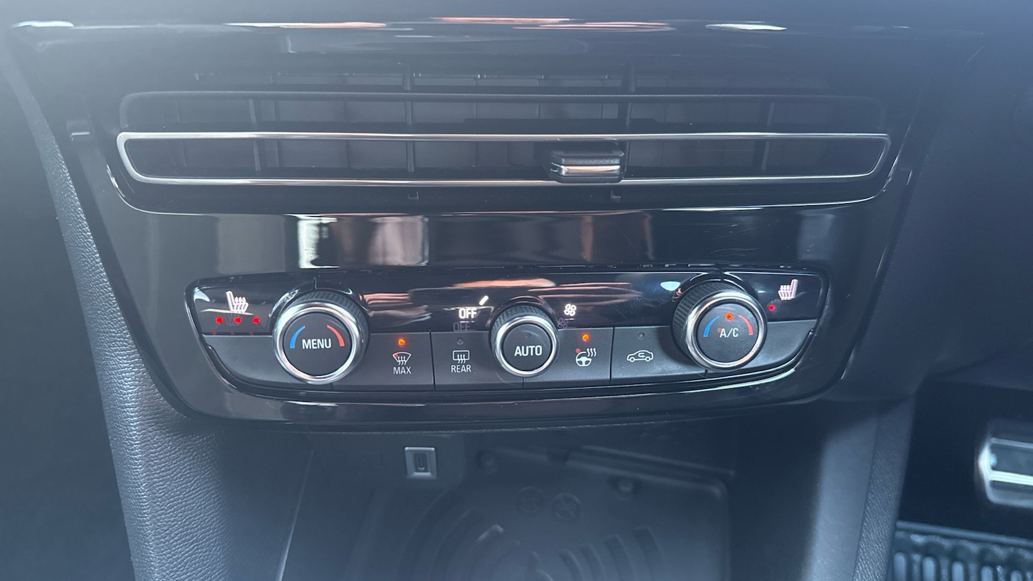 Used Vauxhall Mokka 2025 for sale - 77329076: Photo 32