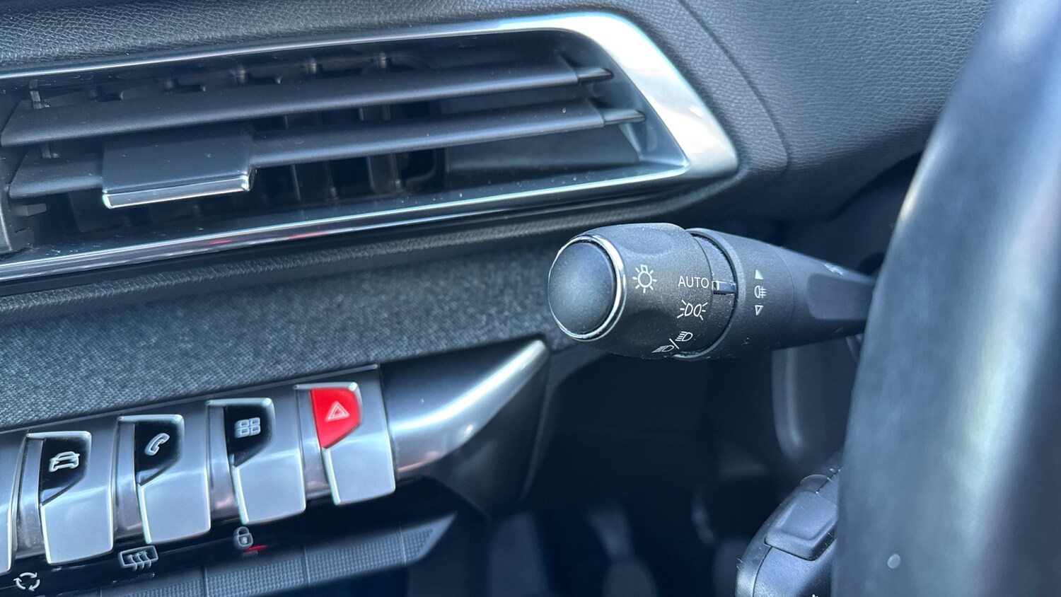 Used Peugeot 3008 2021 for sale - 77591877: Photo 25