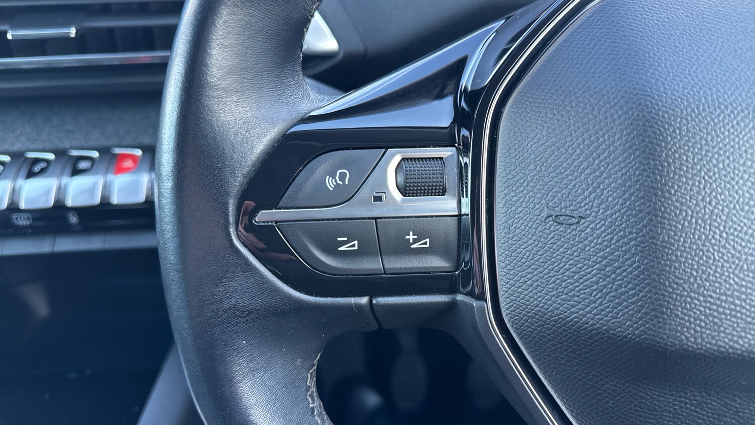 Used Peugeot 3008 2021 for sale - 77591877: Photo 27