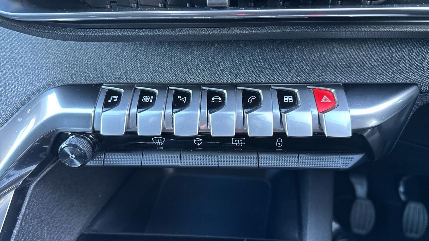 Used Peugeot 3008 2021 for sale - 77591877: Photo 35