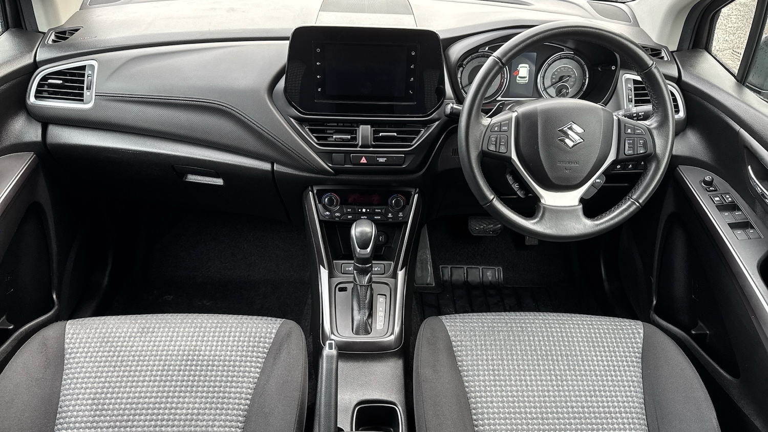 Used Suzuki SX4 S-Cross 2023 for sale - 76984667: Photo 10