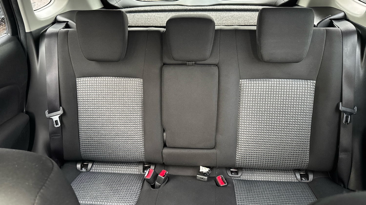 Used Suzuki SX4 S-Cross 2023 for sale - 76984667: Photo 15