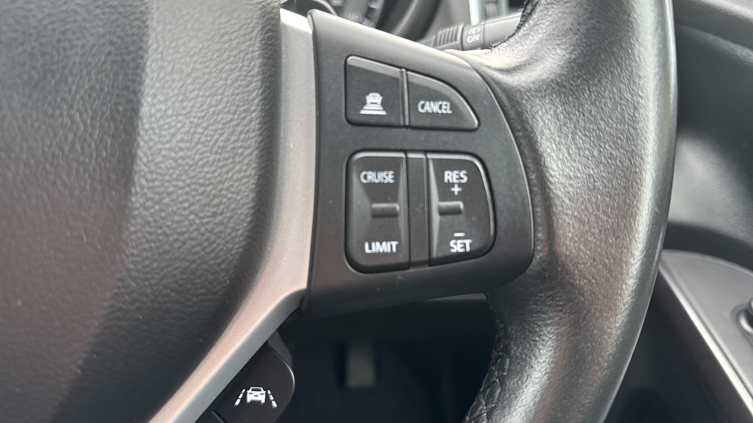 Used Suzuki SX4 S-Cross 2023 for sale - 76984667: Photo 27