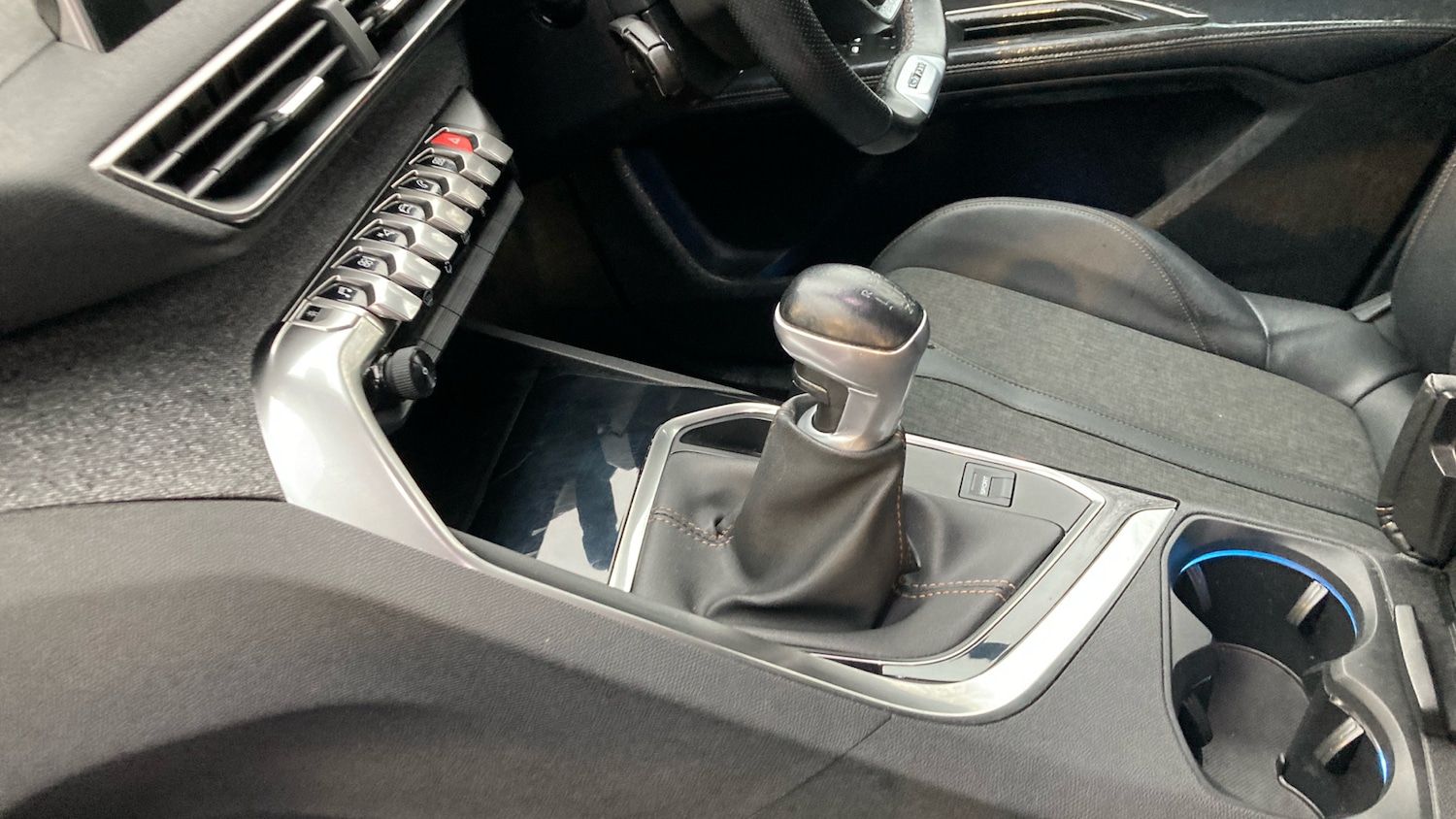 Used Peugeot 5008 2018 for sale - 76557261: Photo 13