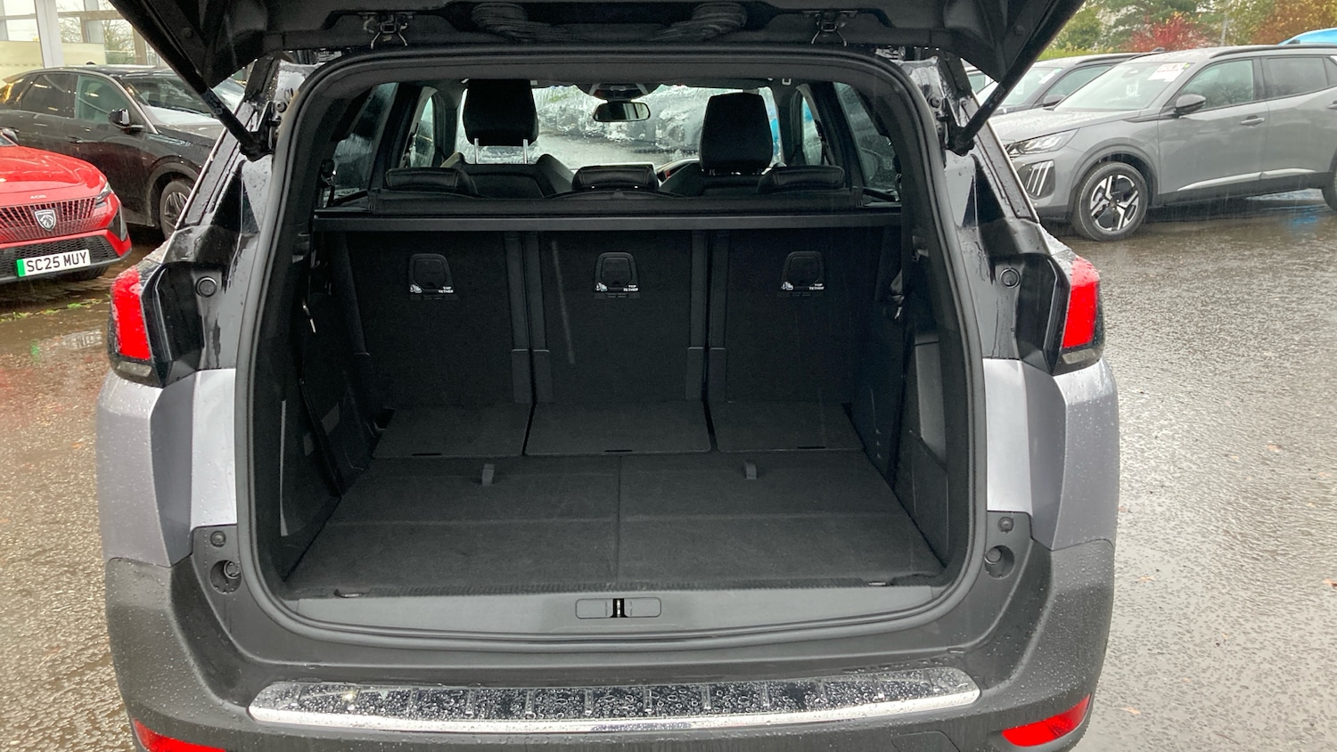 Used Peugeot 5008 2018 for sale - 76557261: Photo 4