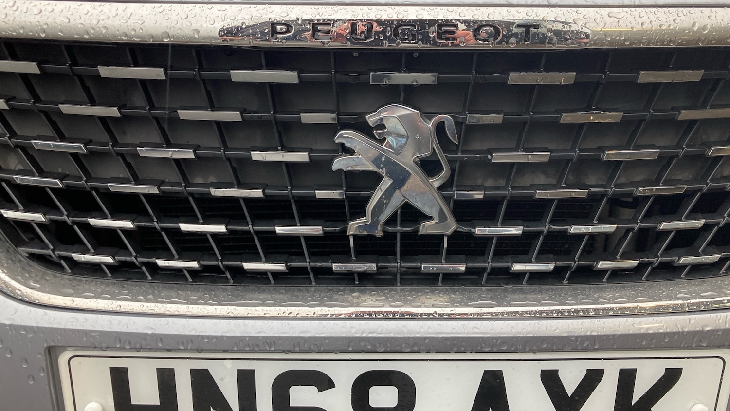 Used Peugeot 5008 2018 for sale - 76557261: Photo 45