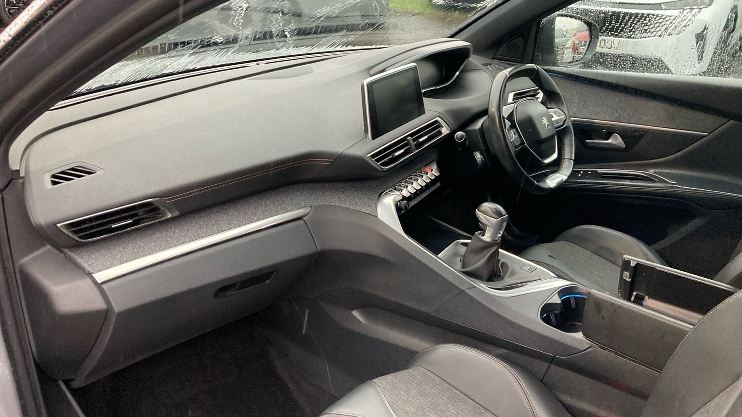 Used Peugeot 5008 2018 for sale - 76557261: Photo 9