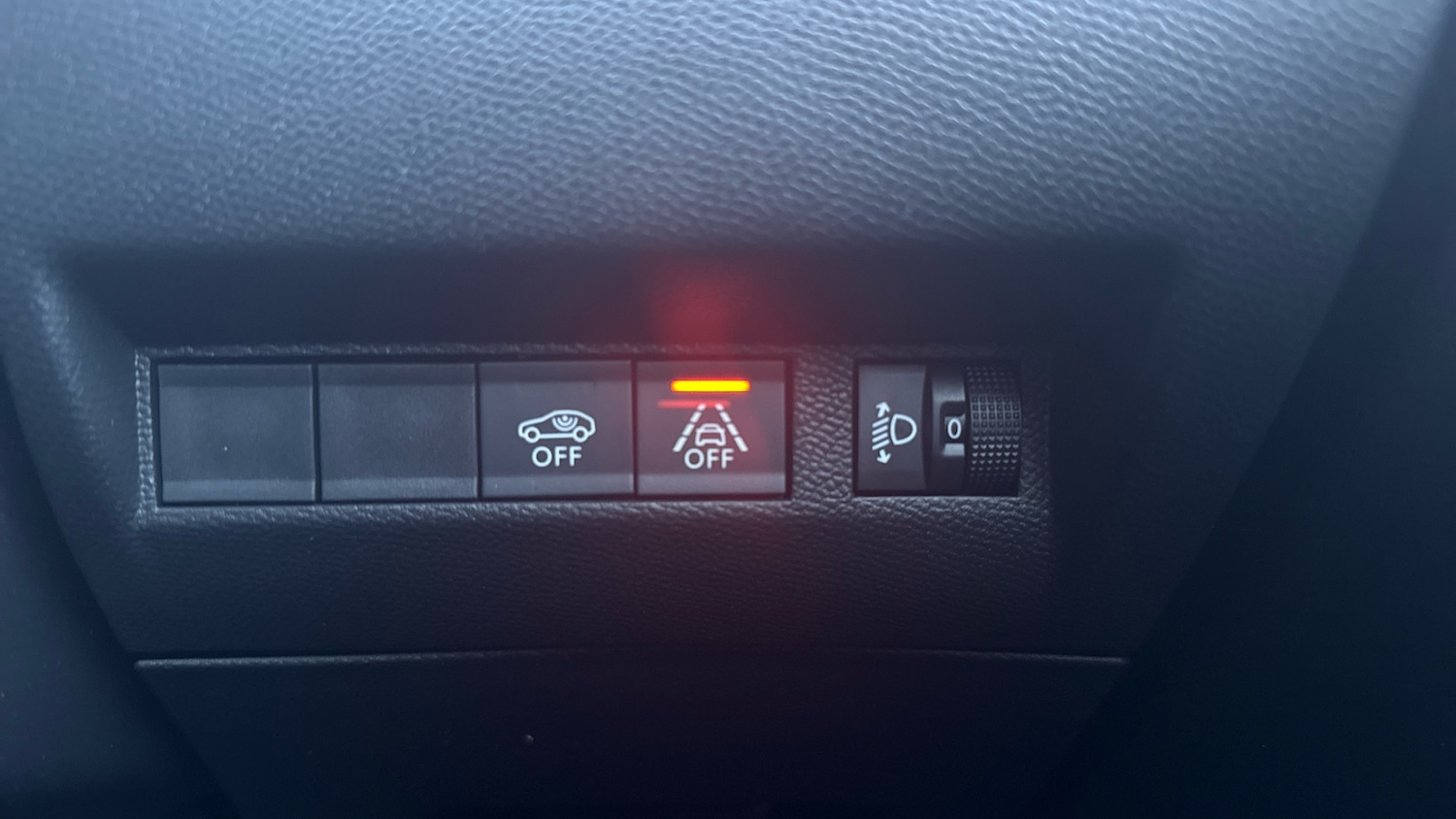 Used Peugeot 208 2023 for sale - 77104492: Photo 23