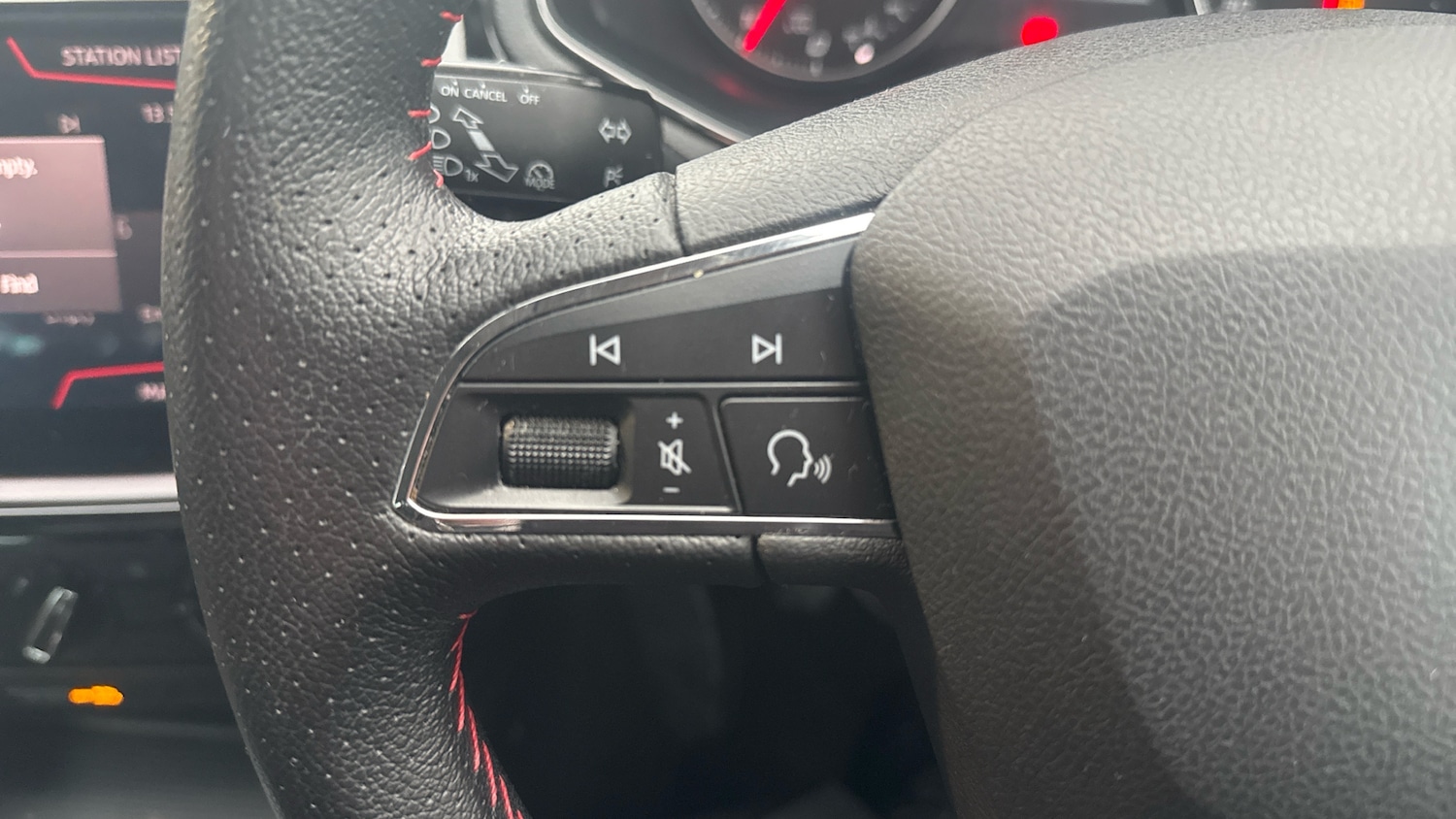 Used SEAT Ibiza 2018 for sale - 76497175: Photo 28