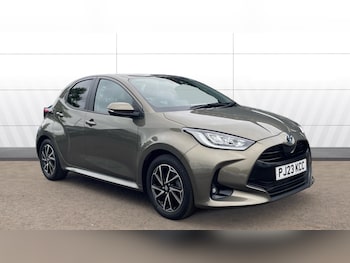 Used Toyota Yaris 2023 for sale - 78693529: Photo