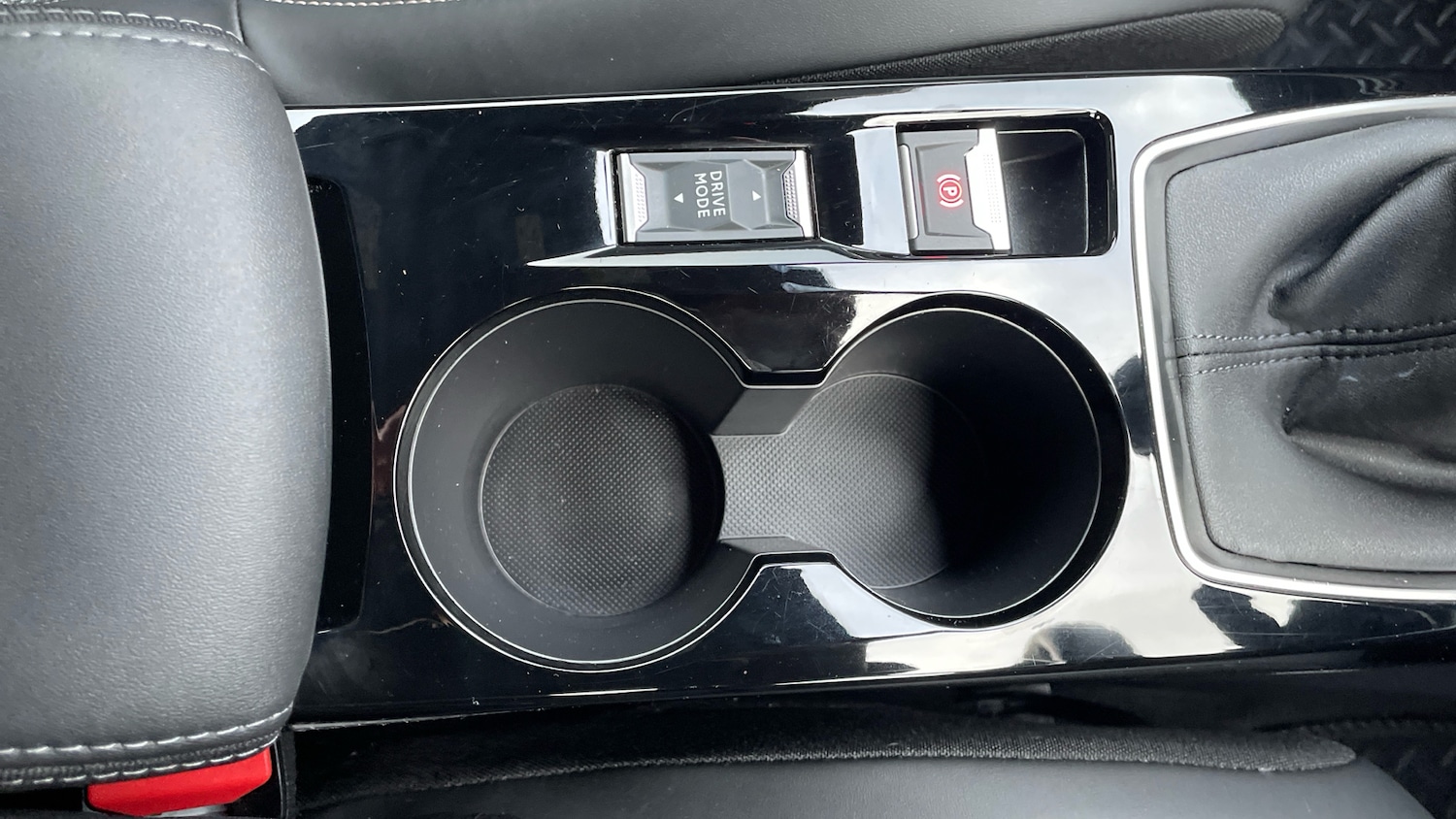 Used Peugeot 2008 2025 for sale - 77300280: Photo 44