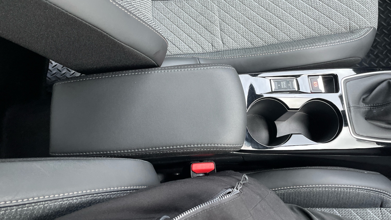 Used Peugeot 2008 2025 for sale - 77300280: Photo 45