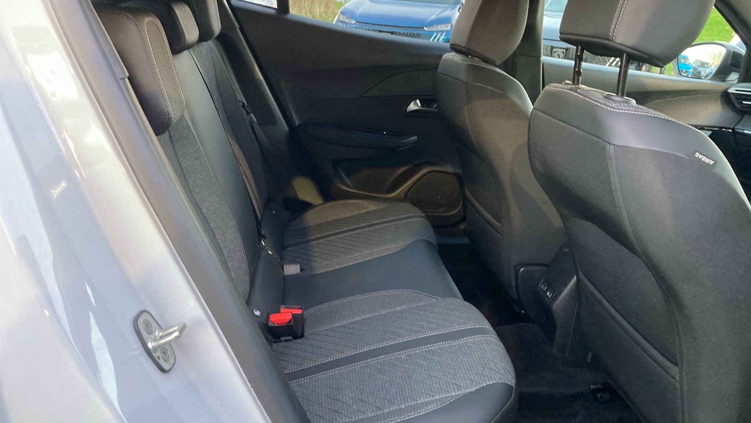 Used Peugeot 2008 2025 for sale - 76638579: Photo 16