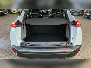 Used Peugeot 2008 2025 for sale - 76638579: Photo