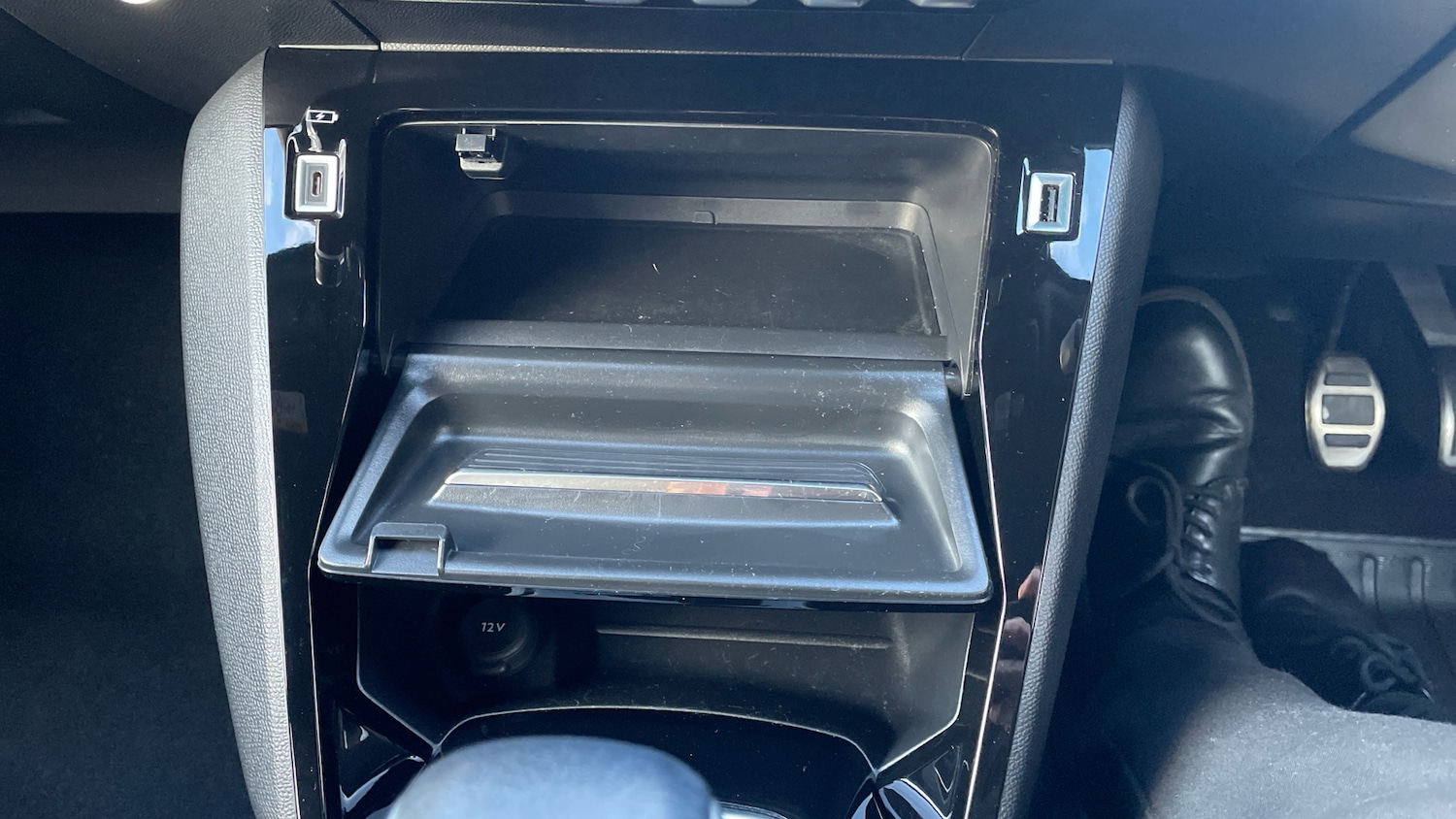 Used Peugeot 2008 2023 for sale - 77379109: Photo 43