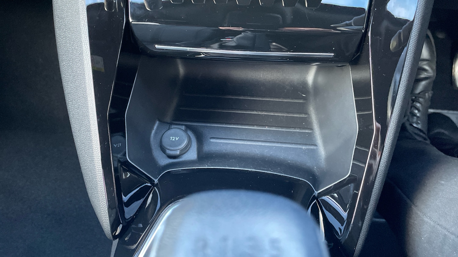 Used Peugeot 2008 2023 for sale - 77379109: Photo 45