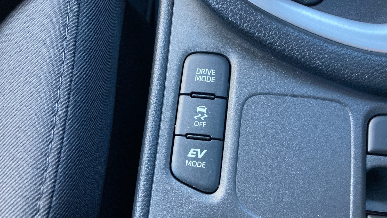 Used Toyota Yaris 2025 for sale - 76366833: Photo 28