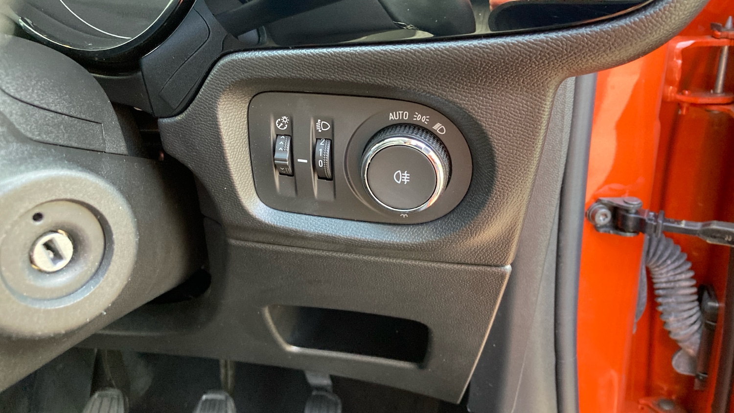 Vehicle 28