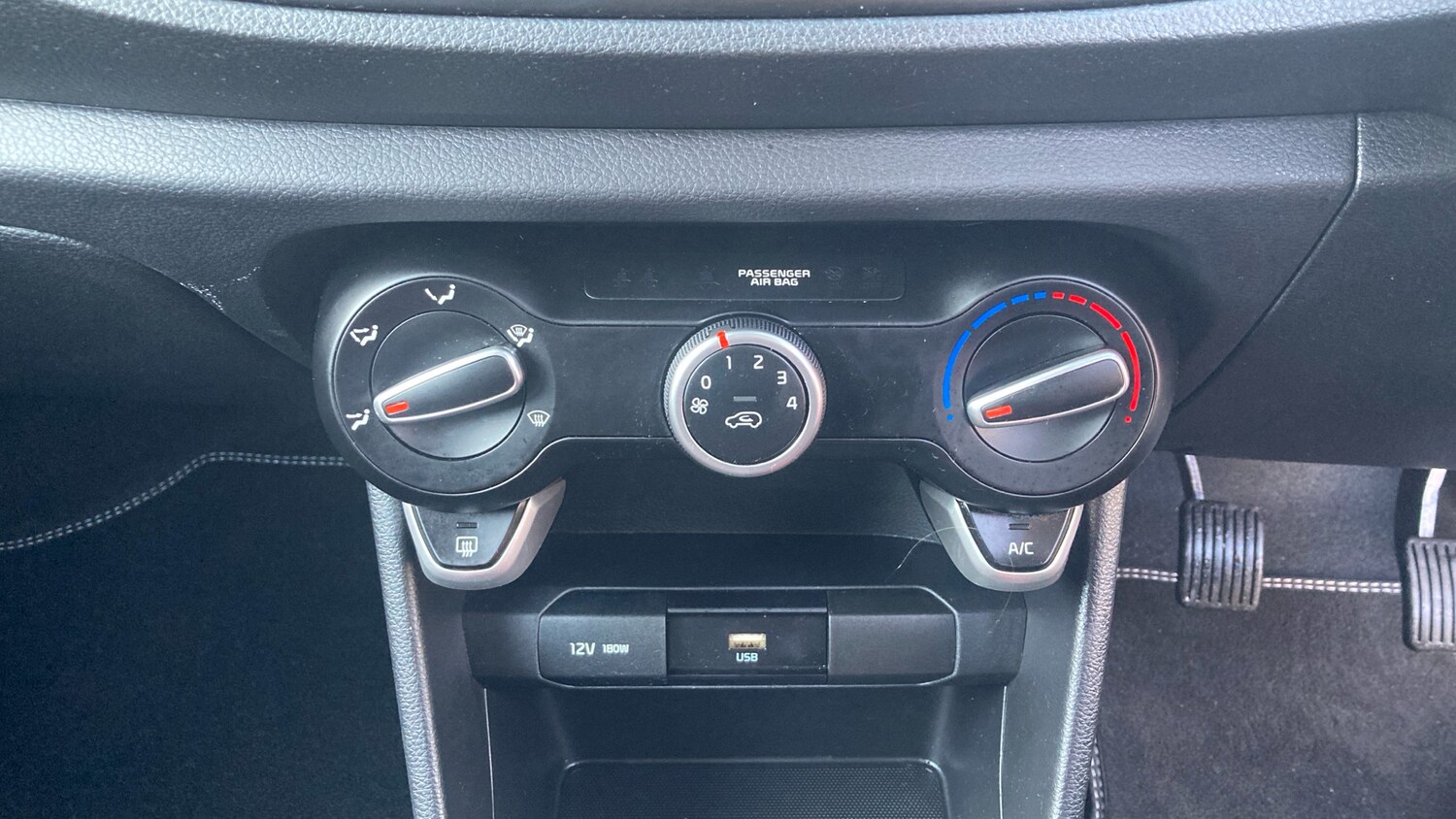 Used Kia Picanto 2023 for sale - 77687356: Photo 33