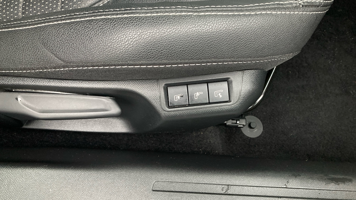 Used Vauxhall Mokka 2022 for sale - 76859660: Photo 30