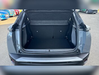 Used Peugeot 2008 2023 for sale - 77903779: Photo