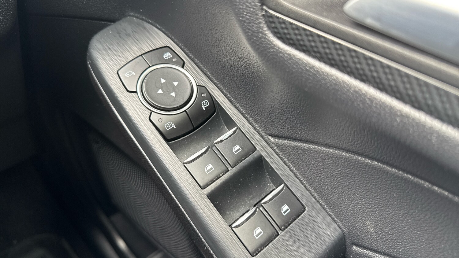 Used Ford Kuga 2022 for sale - 77652936: Photo 21