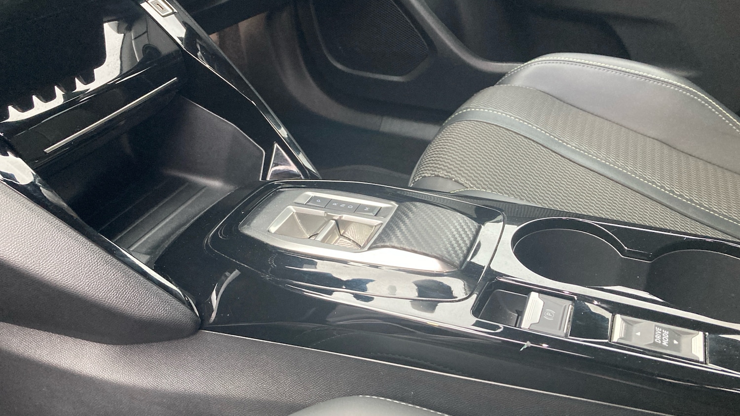 Used Peugeot 2008 2024 for sale - 77847616: Photo 13