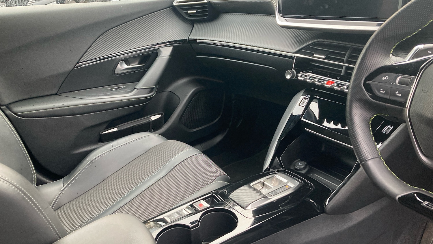 Used Peugeot 2008 2024 for sale - 77847616: Photo 14